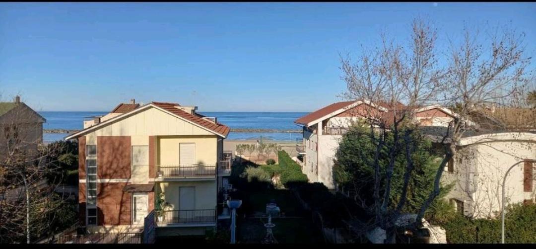 Apartmán Donata Dal Mare Francavilla Al Mare Exteriér fotografie